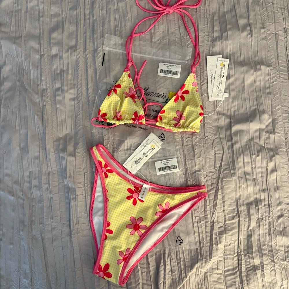 Heavy Manners Baby Spice Bikini - Picture 3 of 3